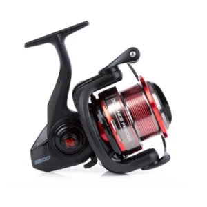 Nytro Solus Distance 6500 Feeder – feeder mašinica sa 5+1 ležajem, S-Curve sistemom i mikro-podesivom prednjom kočnicom, sa rezervnom špulnom.